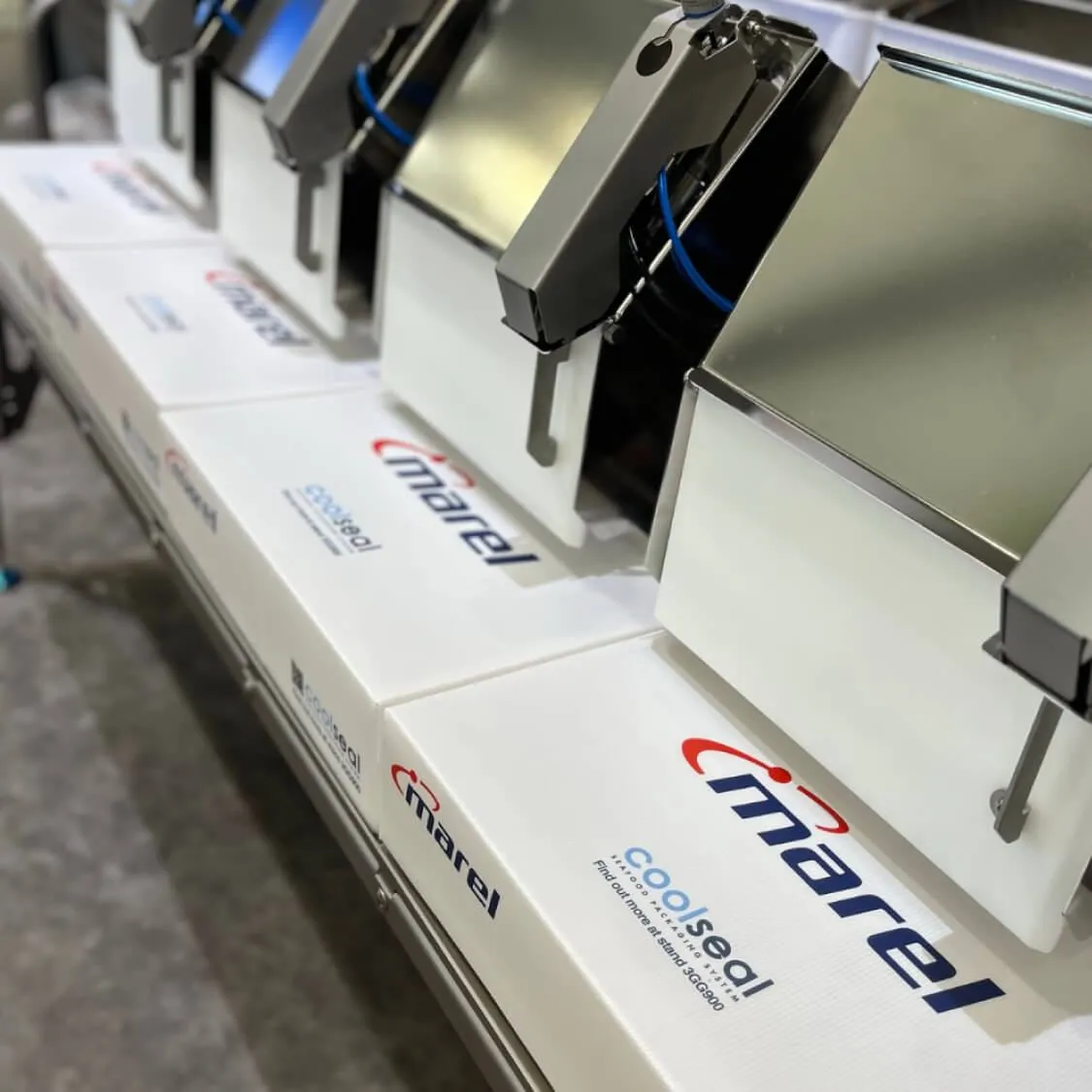 Marel branded CoolSeal boxes