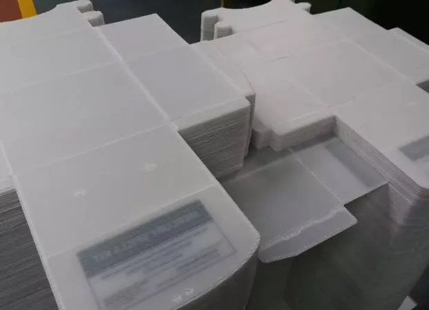 Flat packed CoolSeal boxes